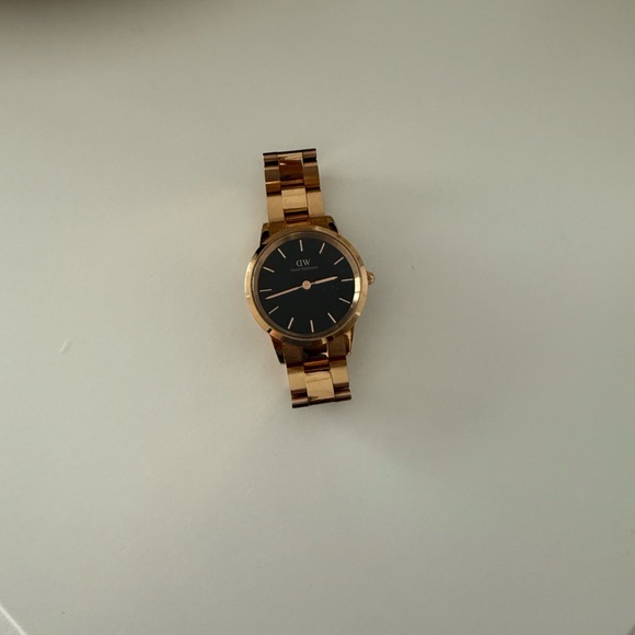 Daniel wellington iconic link watch - Picture 2 of 3